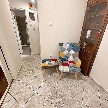 Check Point - Parthenon Apartment Athena Bagian luar foto